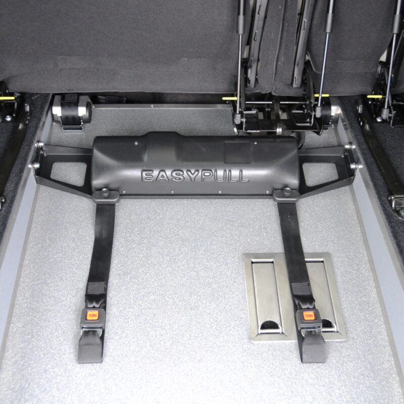Vericello EASYPULL: vista dall'alto del sistema di ancoraggio con cinghie nere